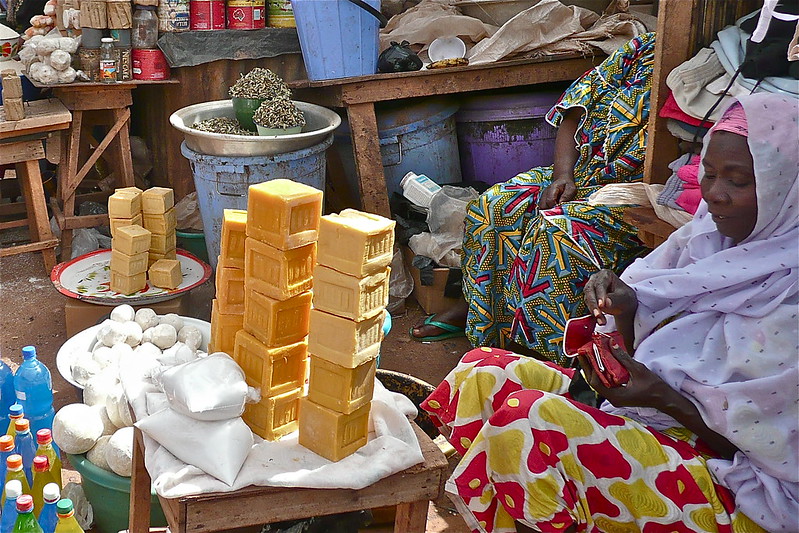 Sur un marché de Ouagadouou (Burkina Faso), en 2009.