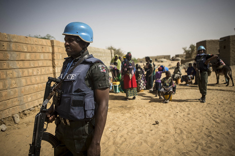 Des Casques bleus en mission à Kabara, préès de Tombouctou (Mali) en mars 2017.
