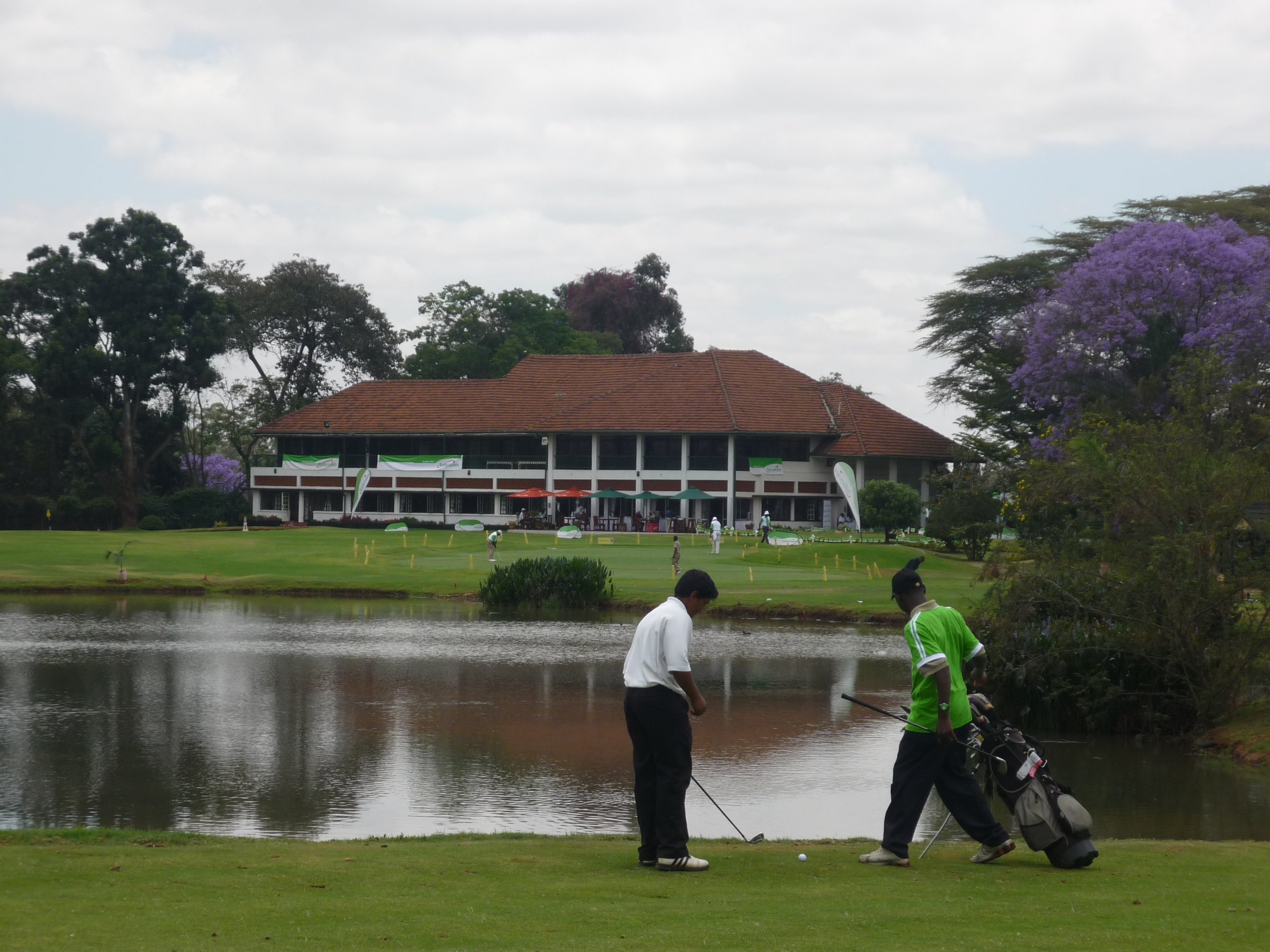 Le Muthaiga Golf Club, l'un des plus prestigieux de Nairobi, où se rencontraient, dans les années 2000, le président et les hommes d'affaires qui finançaient son parti.