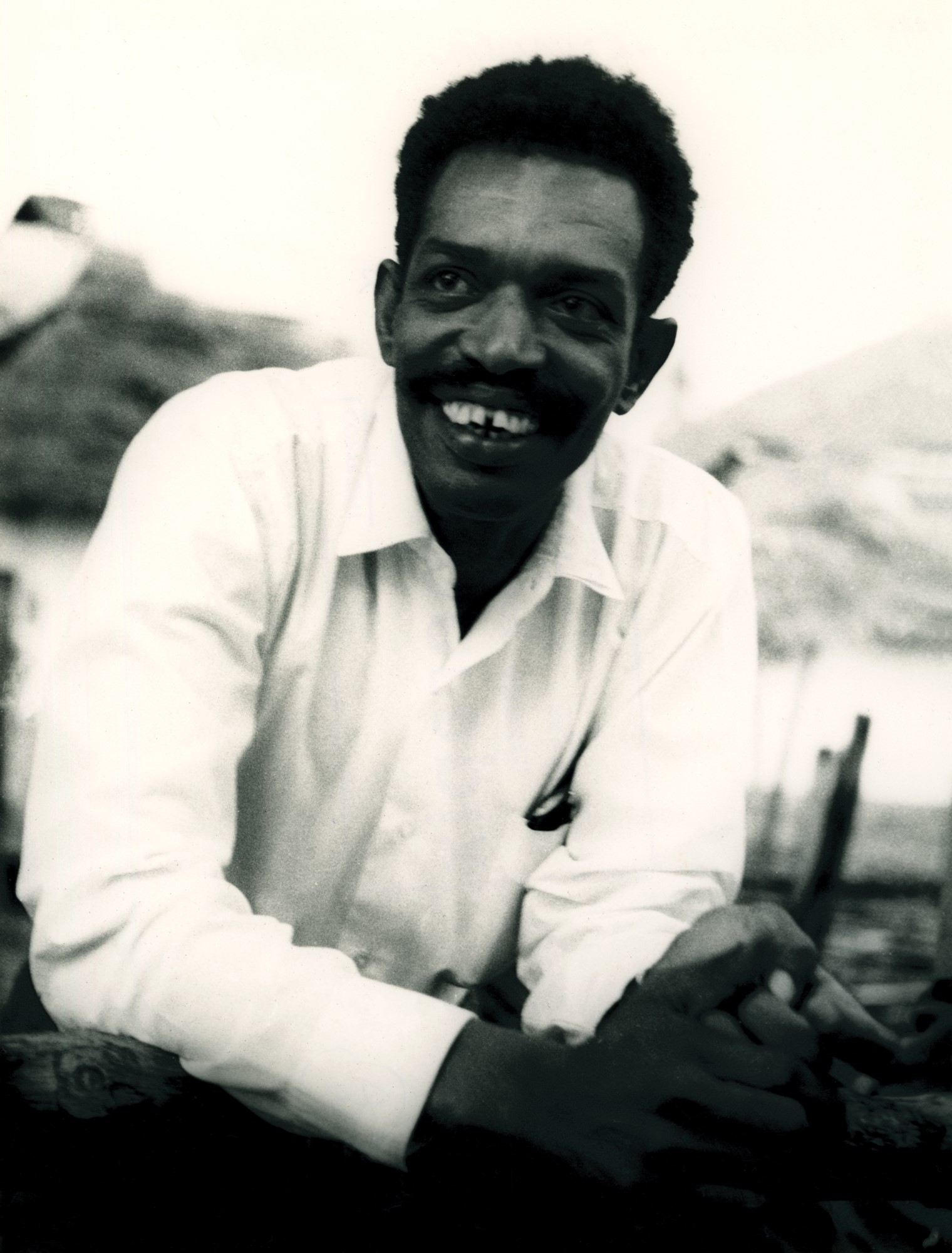 Babu à Zanzibar, peu de temps après son retour de Londres, en 1957.