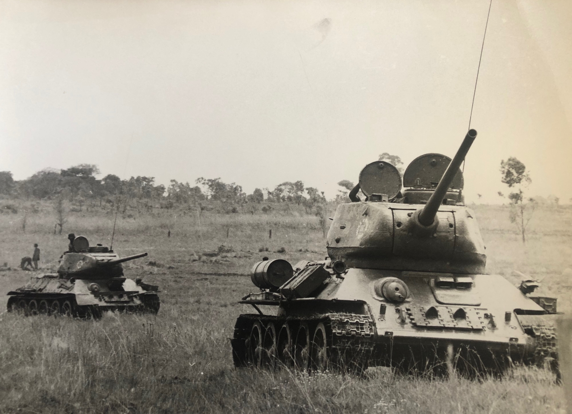 En 1983 dans la province de Cunene. Manœuvres de l'armée angolaise face à l'armée sud-africaine.