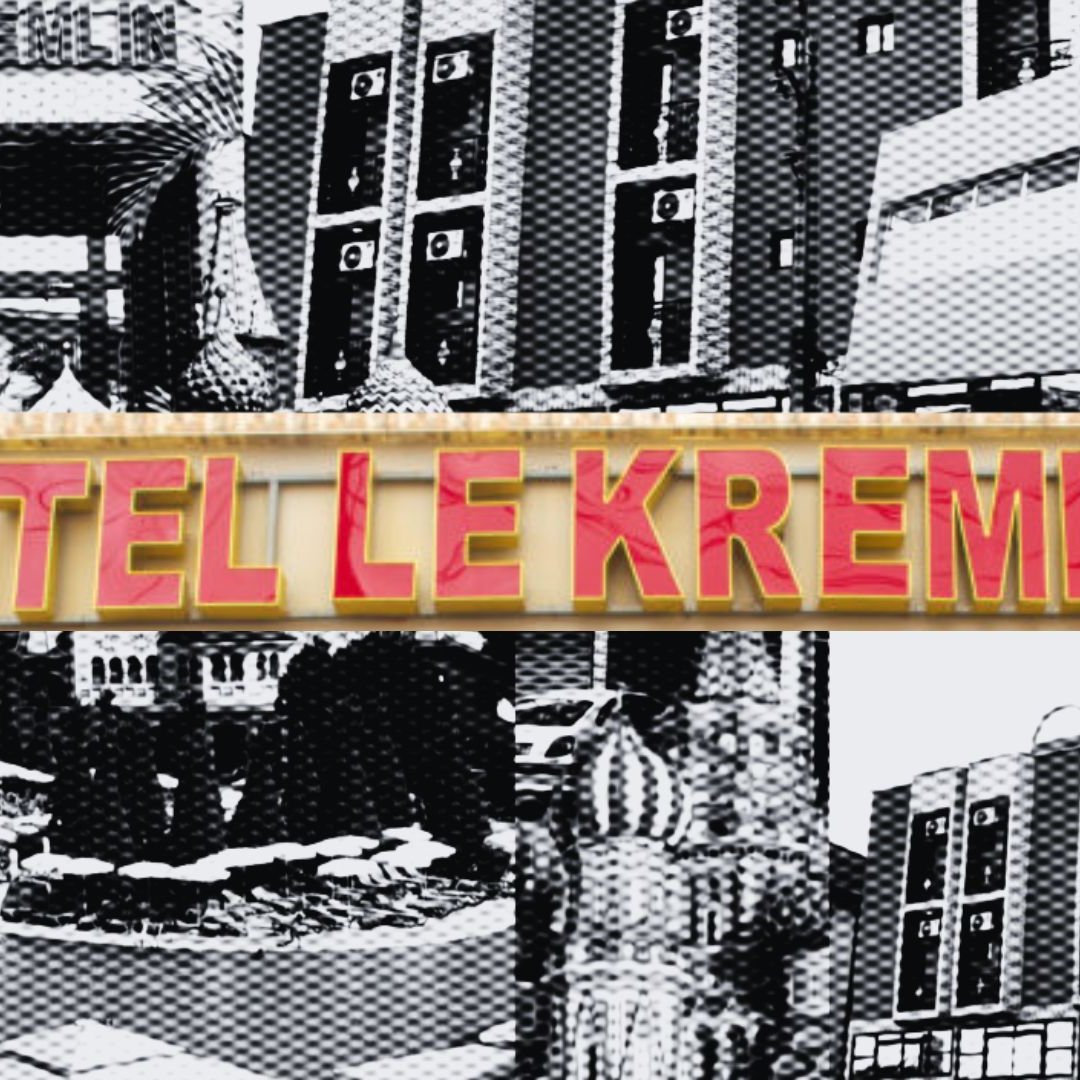L'image présente un collage en noir et blanc d'éléments architecturaux, avec un texte central coloré indiquant "Hôtel Le Kremlin". On peut voir des bâtiments avec un style distinctif, évoquant une ambiance urbaine. Le contraste entre le texte coloré et les images en noir et blanc attire l'attention. Des éléments décoratifs, peut-être inspirés de l'architecture russe, renforcent le thème de l'hôtel.