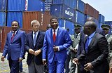 De gauche à droite, Mahamadou Issoufou, Vincent Bolloré et Thomas Boni Yayi en avril 2014.