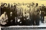 Lors d'une rencontre en Algérie, en 1961 (Algérie Actualités, 15 au 21 février 1990).